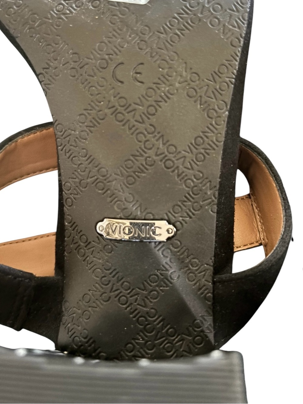 Vionic Paula Suede Croc Strappy Sandal Sz 9 Black/Cream 2.5 Block Heel Dressy - Picture 5 of 5